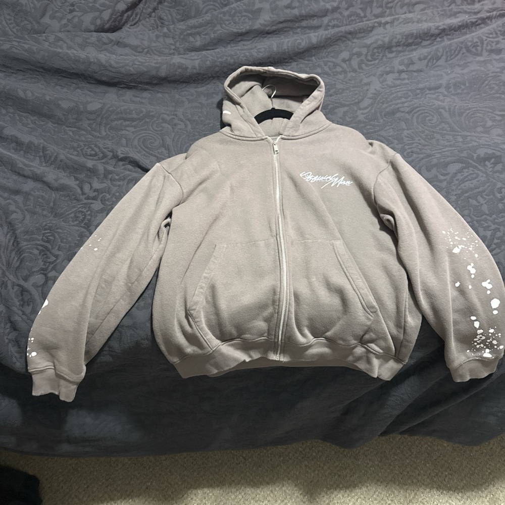 BoohooMAN Light Gray Hoodie with Silver Zipper
